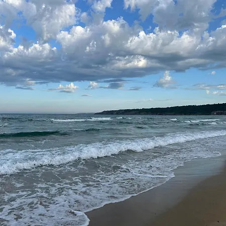 студио Premium,смокиня,созопол,5звезден затворен комплекс,4 басейна,1ва линия море