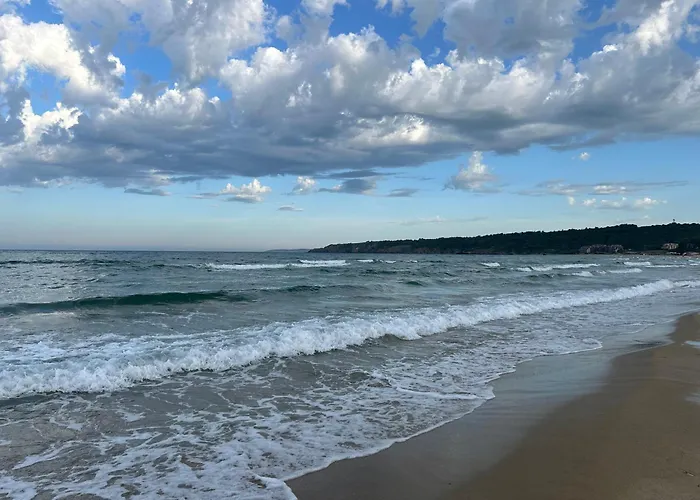 студио Premium,смокиня,созопол,5звезден затворен комплекс,4 басейна,1ва линия море