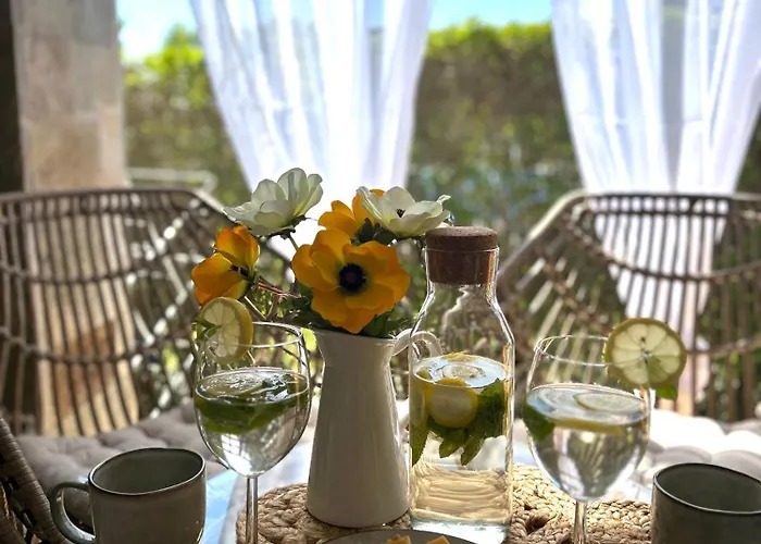 Апартаменты студио Premium,смокиня,созопол,5звезден затворен комплекс,4 басейна,1ва линия море Dobrich (Yambol)