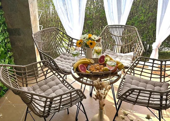 студио Premium,смокиня,созопол,5звезден затворен комплекс,4 басейна,1ва линия море Dobrich (Yambol)